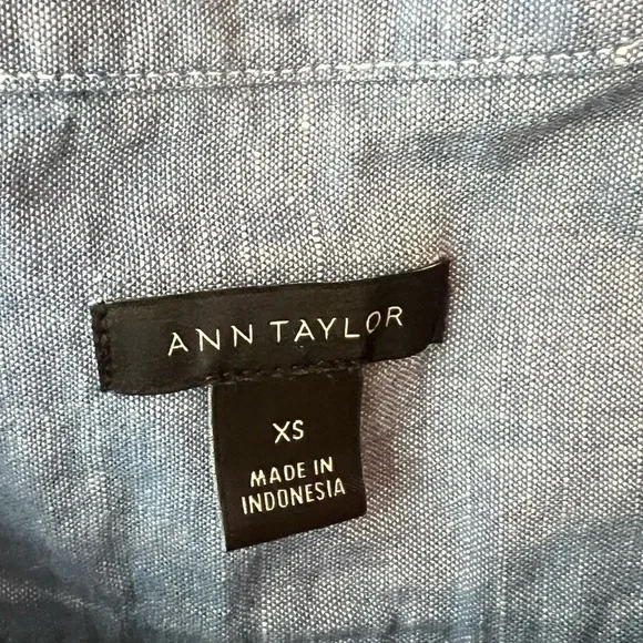 ANN TAYLOR Womens Linen Blend Tie Front Button Down Chambray Top Size XS - Picture 3 of 6